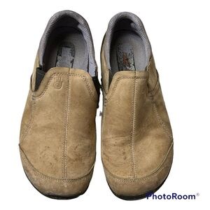 Teva Slip-On Leather/Nubuck Outdoors Hiking/Trail Sneakers/Shoes